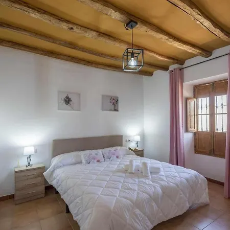 Maimones Villa Los Perez
